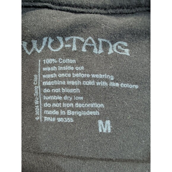 Wu Tang Clan Mens Shirt Medium Black 90s Hip Hop Rap Band Flame Shield Crew Med - Picture 3 of 8